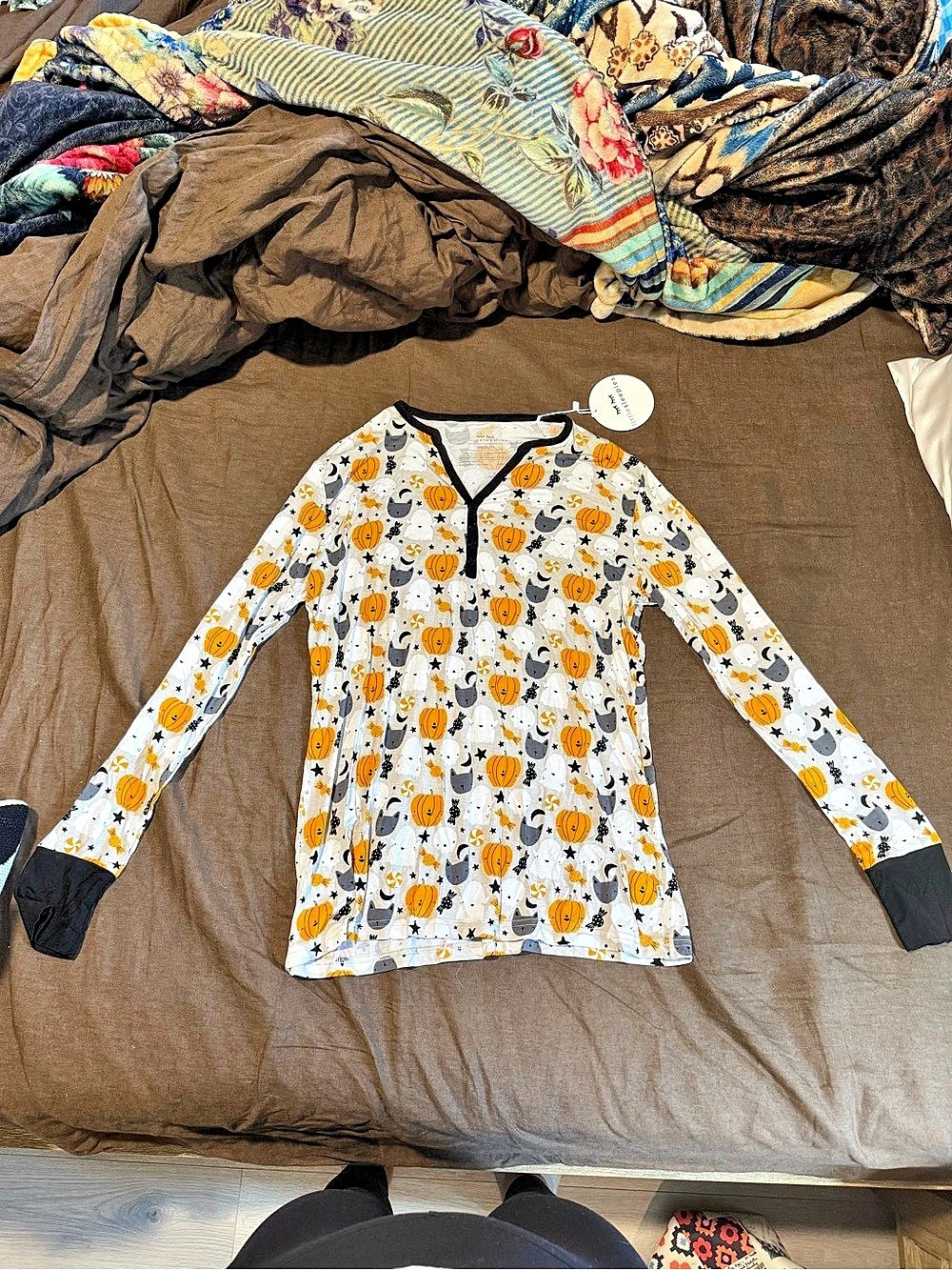 Snugle Smoo & Repeat Halloween pajama set Woman’s  Medium NWT